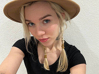 BriannaVert